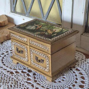 Vintage Musical Footed Jewelry Box - Italian Florentine Style - Gold Wood
